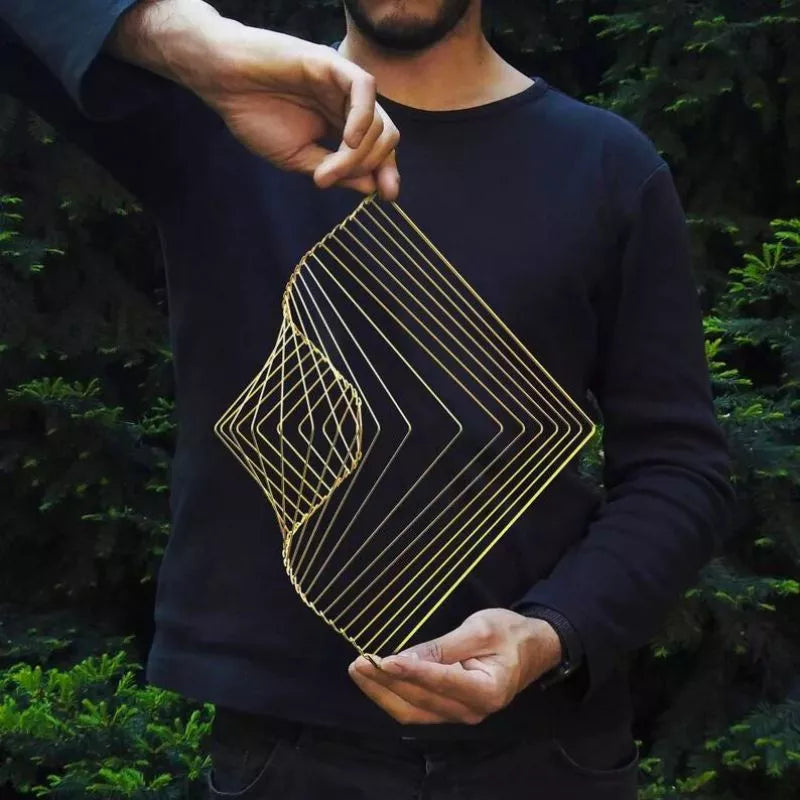 Kinetyczna rzeźba artystyczna Square Wave Spinner