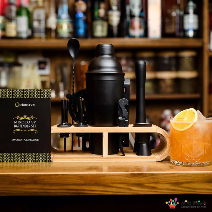 Zestaw prezentowy Cocktail Shaker Mixology z 11 akcesoriami 750ml Czarny