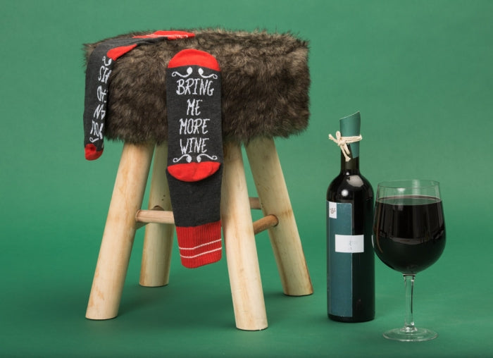 Zabawne skarpetki Bring Me Wine& Unisex& Rozmiar 37-43