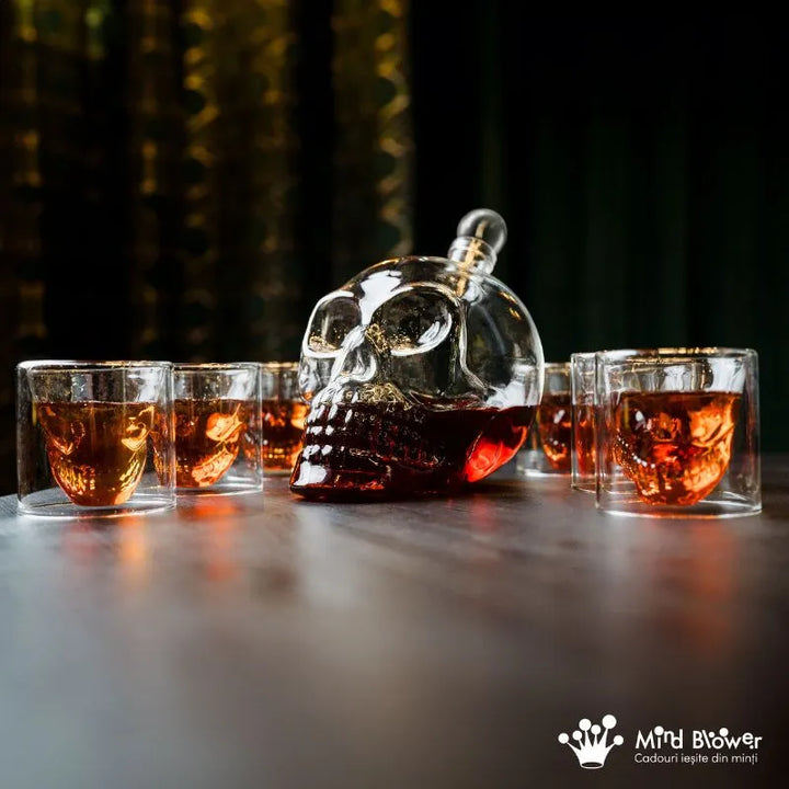 Zestaw prezentowy karafka Czaszka 1000 ml ze szkła + 6 kieliszków Free Spirits