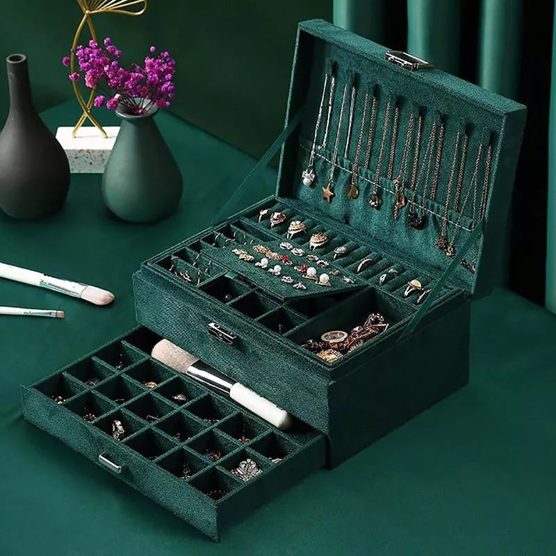 Pudelko na bizuterie z kluczykiem Zielony Szmaragd Bransoletka 7 Czaker GRATIS