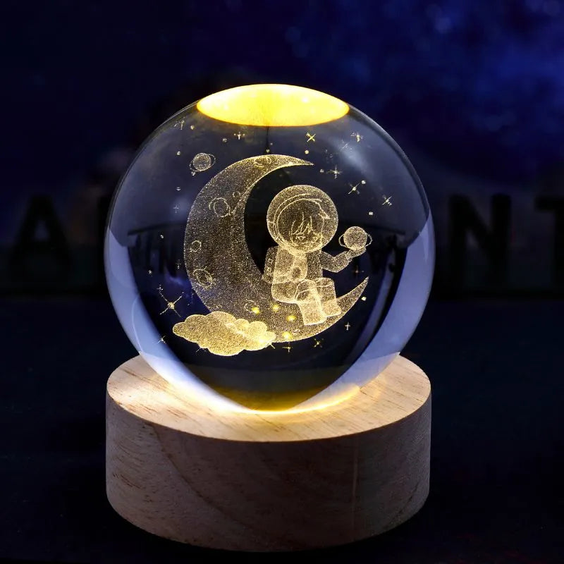 szklana-kula-z-astronauta-na-ksiezycu
