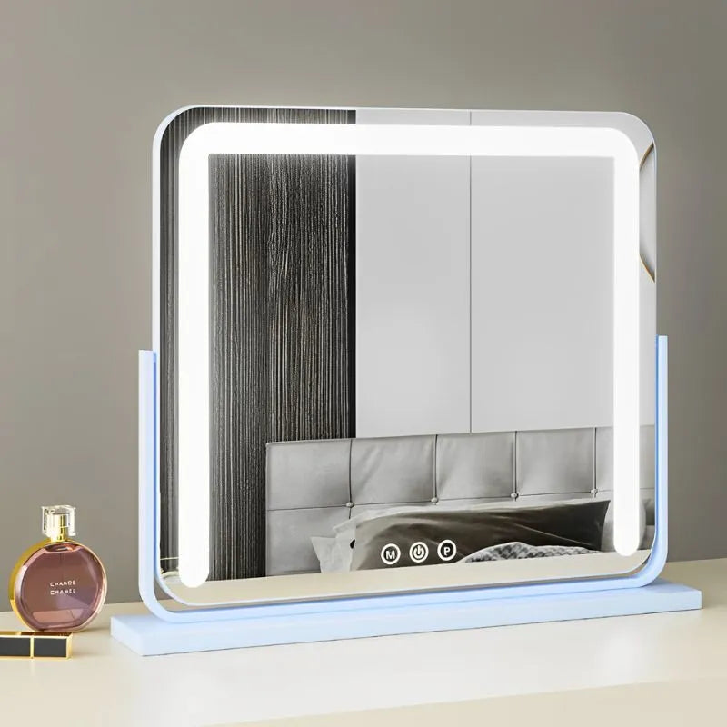 lusterko-do-makijazu-glamour-z-led  