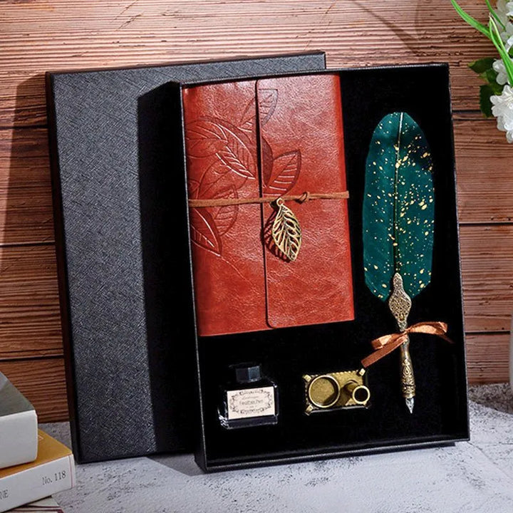 zestaw-kaligraficzny-vintage-z-notesem-i-zielonym-piorem