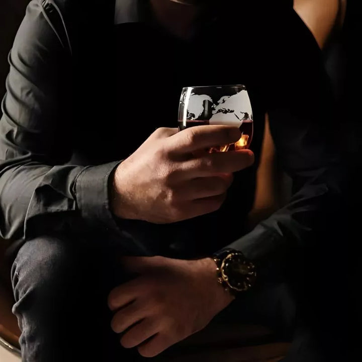 Zestaw prezentowy karafka Globus z 2 kieliszkami Deluxe