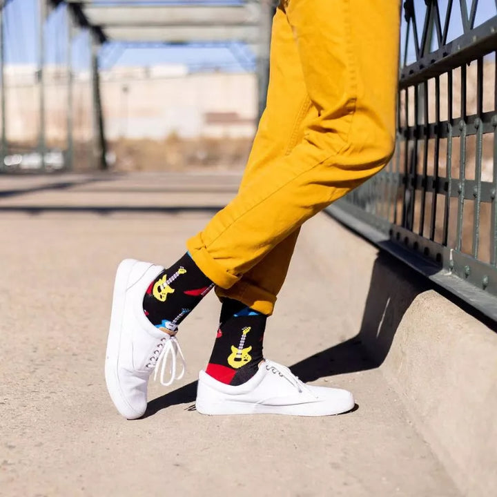 Zabawne skarpetki dla rockmanow Rock out Socks out